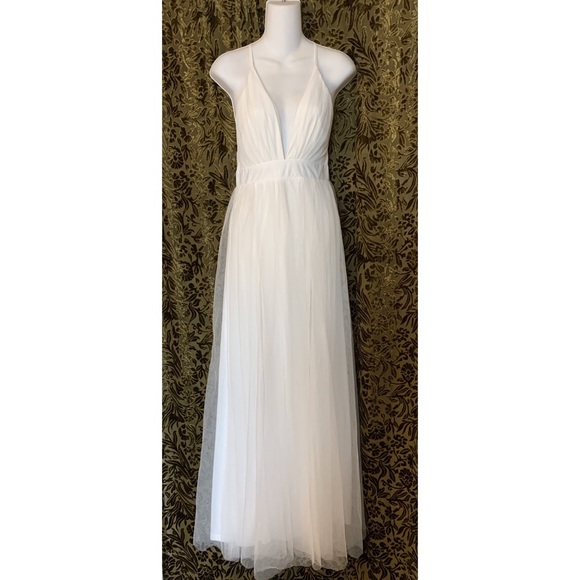 Fashion Nova Dresses & Skirts - NWOT On the Runway WHITE Maxi Dress
